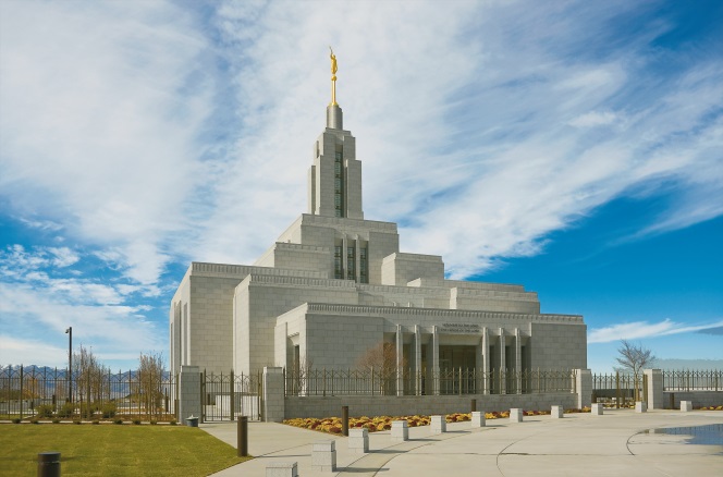 A view of the Draper Utah Temple