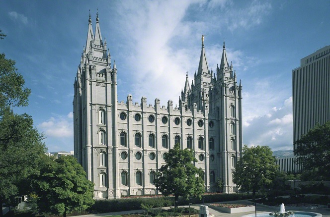 A view of the Salt Lake Utah Temple